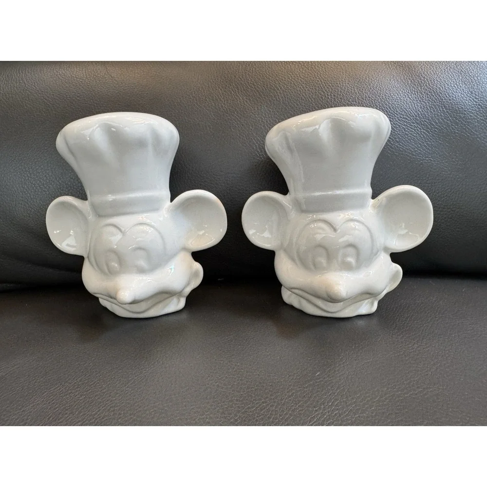 Disney Mickey Mouse Salt & Pepper Shakers